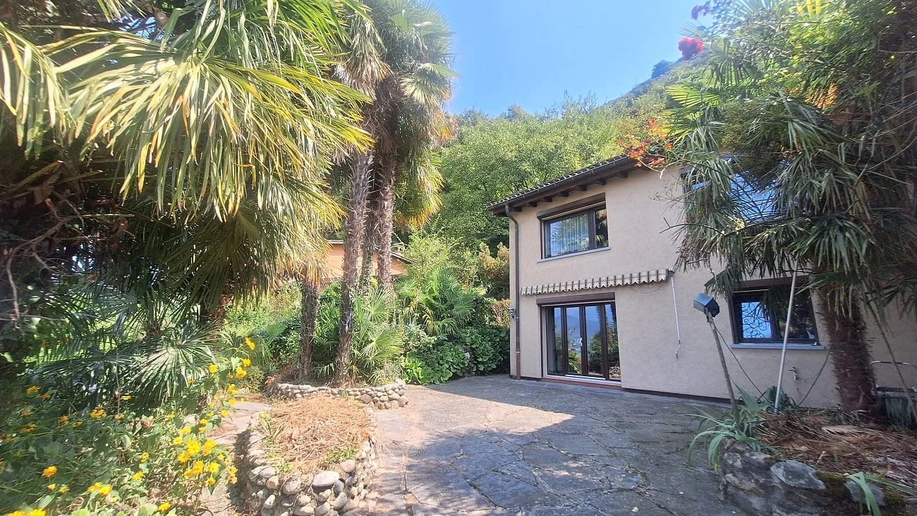 Soleggiata, Tranquillità, Spaziosa Villa indipendente con giardino, piscina