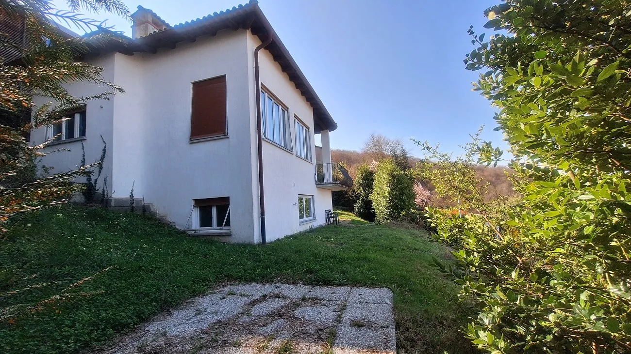Tranquillità, Stupenda Vista, Casa Indipendente con Terreno Edificabile