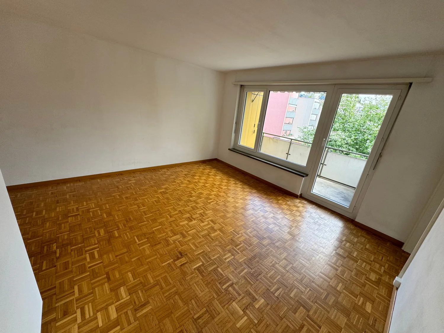 Sunny 3-room apartment with balcony in St. Gallen