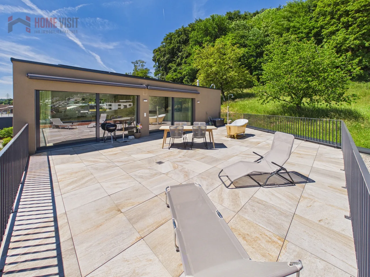 Penthouse duplex exclusif avec vue panoramique à Biberstein
