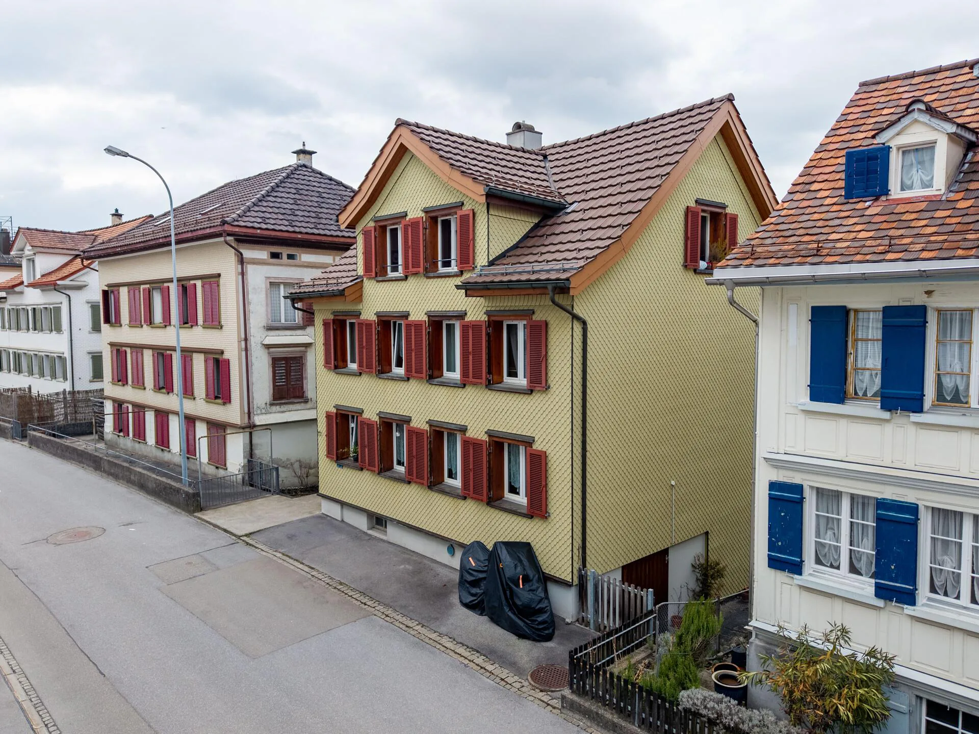 Casa di 3 famiglie a Herisau in una posizione centrale