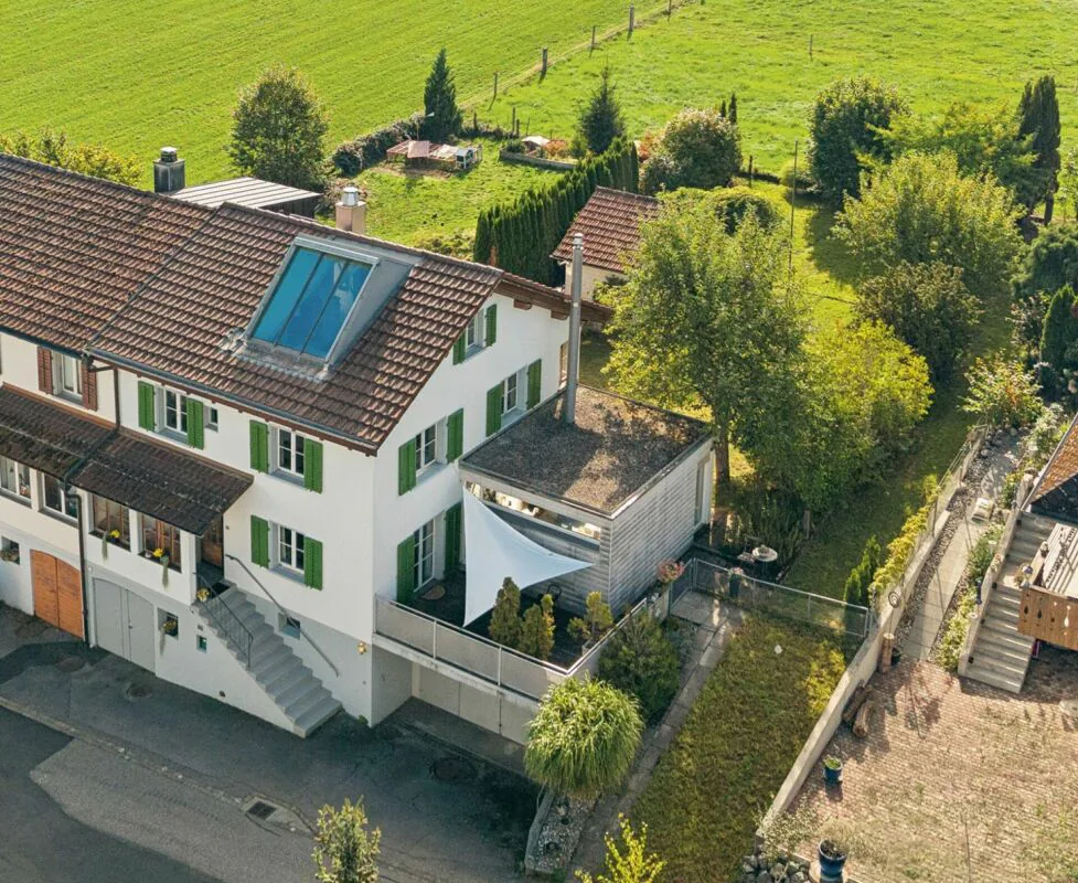 Tranquillità rurale. Prossimità urbana. Una casa con una vista panoramica