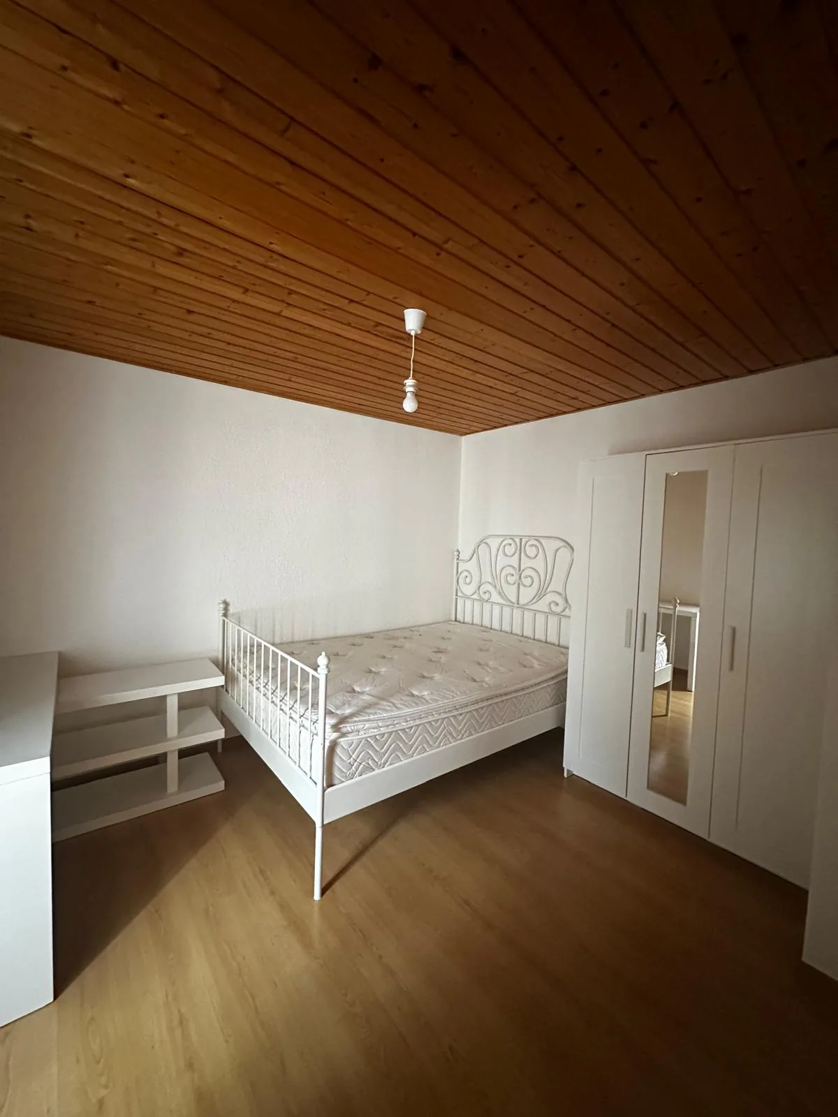 Small apartment with separate bedroom for rent in Porrentruy