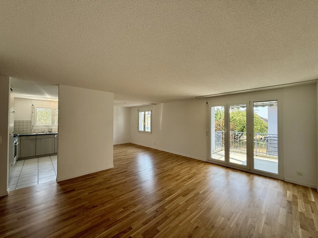 Appartamento attraente di 4,5 locali con balcone al 1° piano