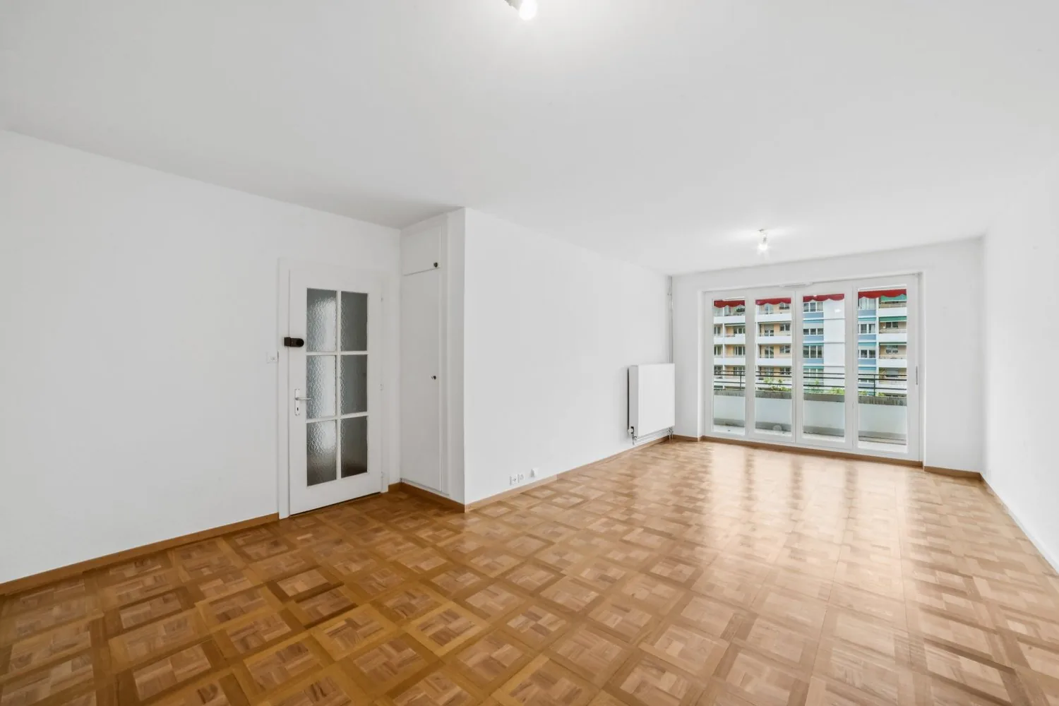 Neue Renovierung - Außergewöhnlich - Blühendes Viertel