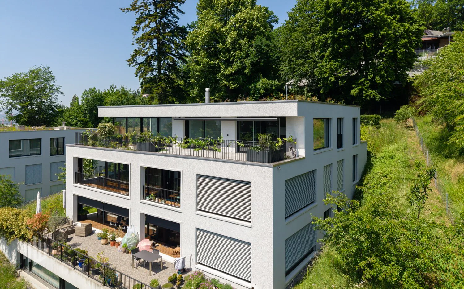 ImmoWyss - Appartamento mansardato stiloso con vista sul lago nel parco Schönegg Thun