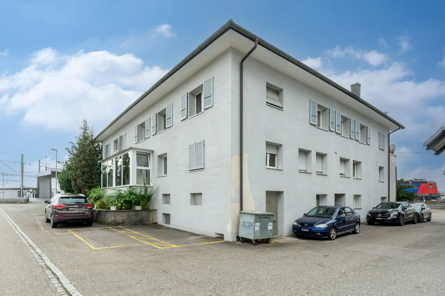 Immeuble de rendement avec 10 unités d'habitation dans un emplacement idéal