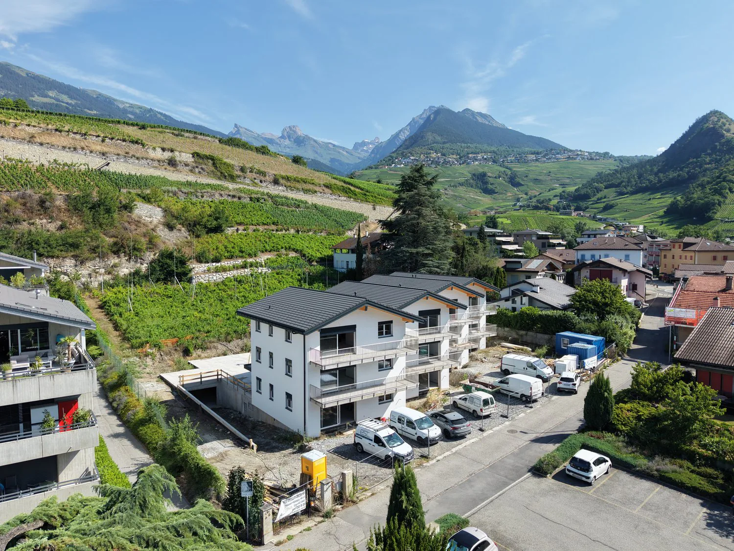 Neue 3,5-Zimmer-Wohnung mit Panoramablick in Conthey
