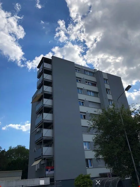 Attractive 4.5-room apartment with balcony in Biel