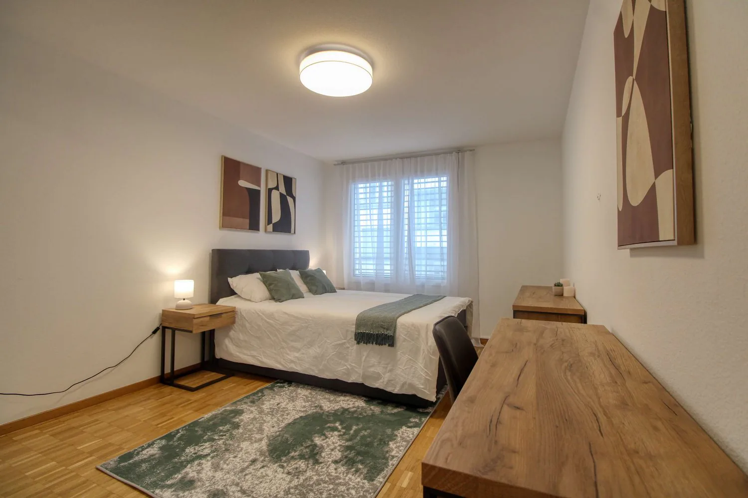 Cozy Single Room with Balcony in Champel, Genève