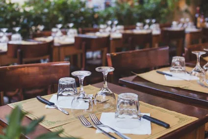 RESTAURANT IDÉALEMENT SITUÉ - QUARTIER JONCTION
