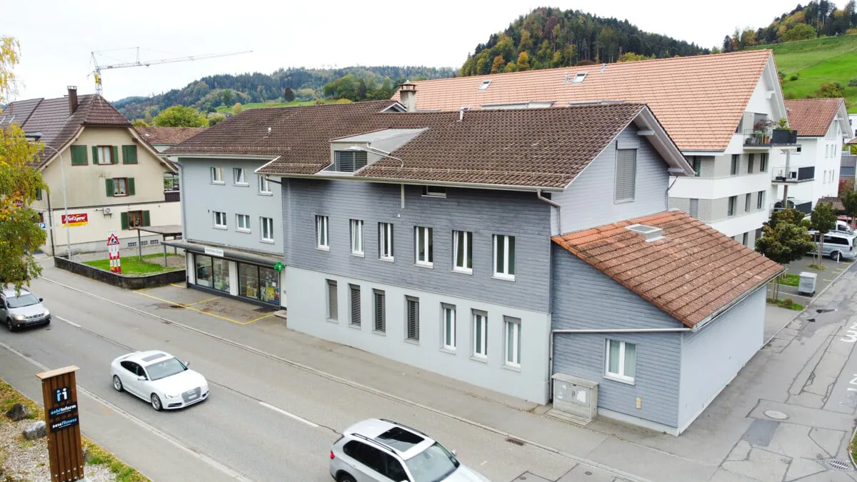 Propriété locative attractive à Oberburg, rénovée en profondeur avec 4,6%
