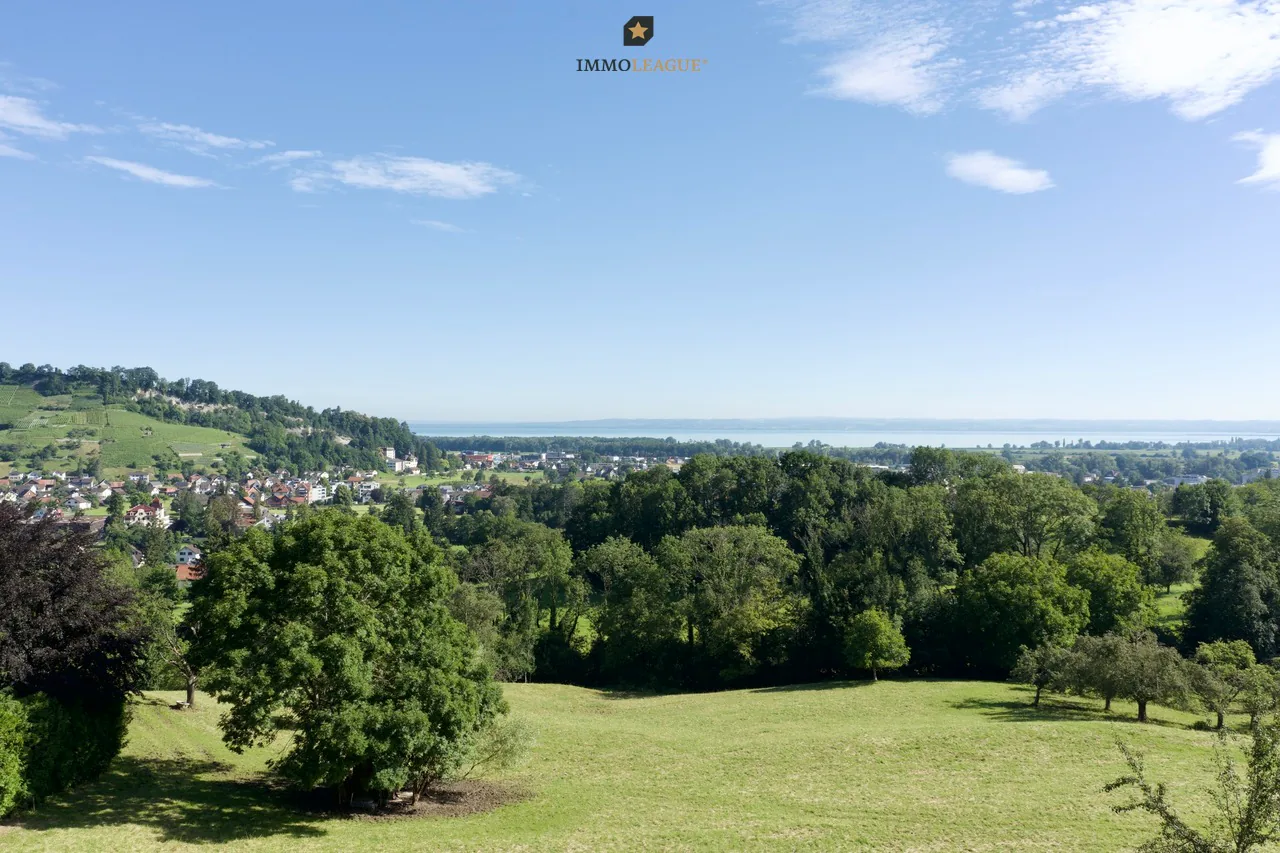 Bauland mit herrlichem Seepanorama