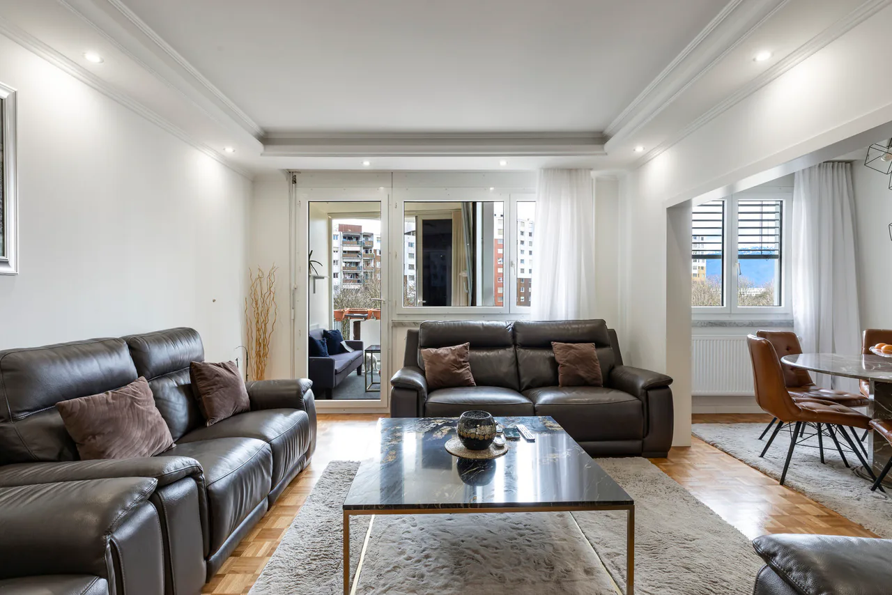 Appartement traversant de 6,5 pièces