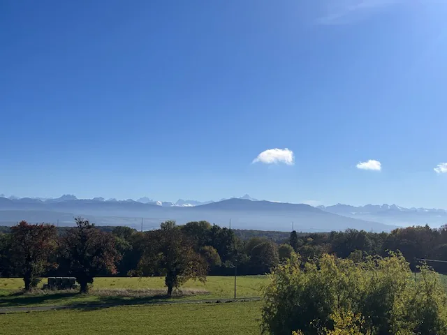 Einfamilienhaus in Barterzahlung nahe Nyon mit Panoramablick auf den See