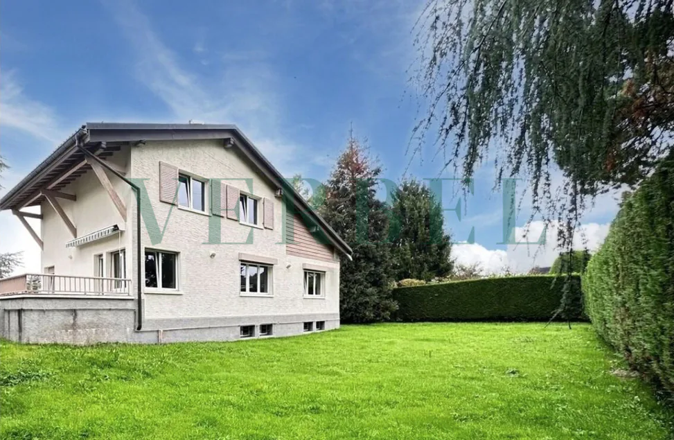 Villa 6 rooms - Cointrin - Geneva