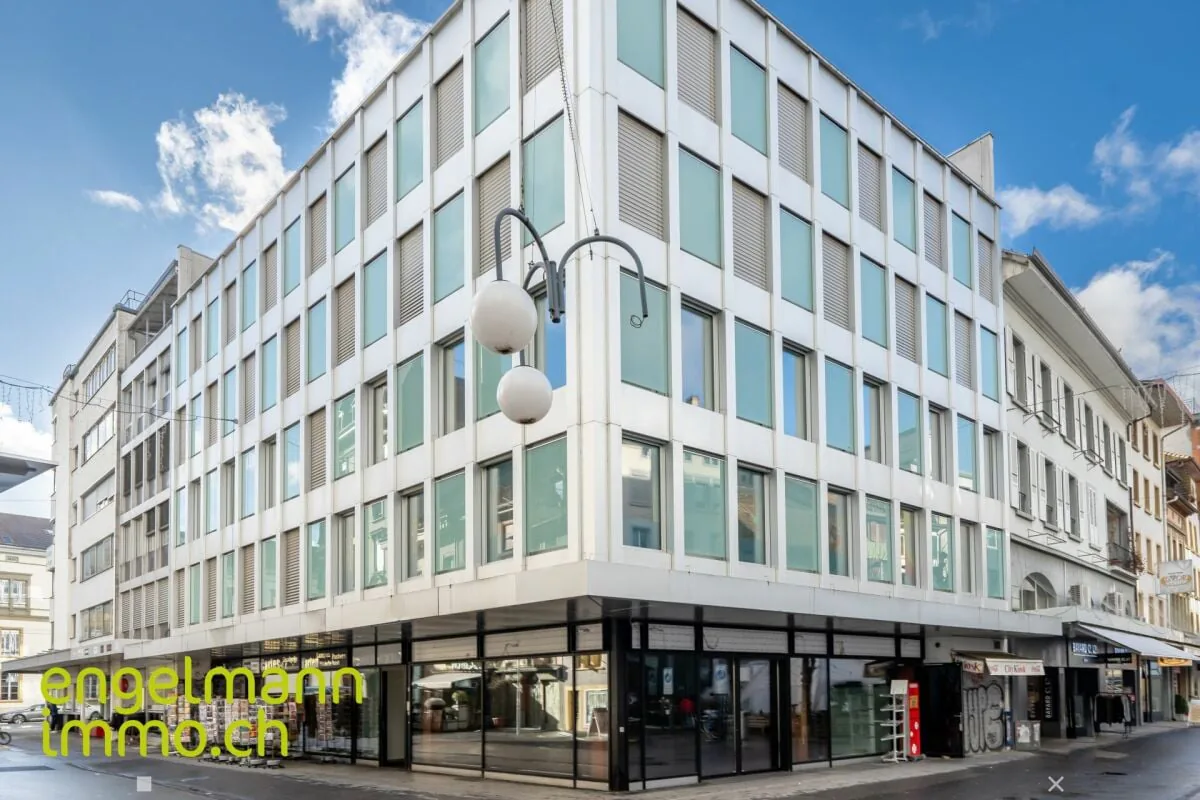 Zentrale Büroflächen von 62 m2 bis zu 282 m2 / Bureaux au centre-ville de 62 m2 à 282 m2