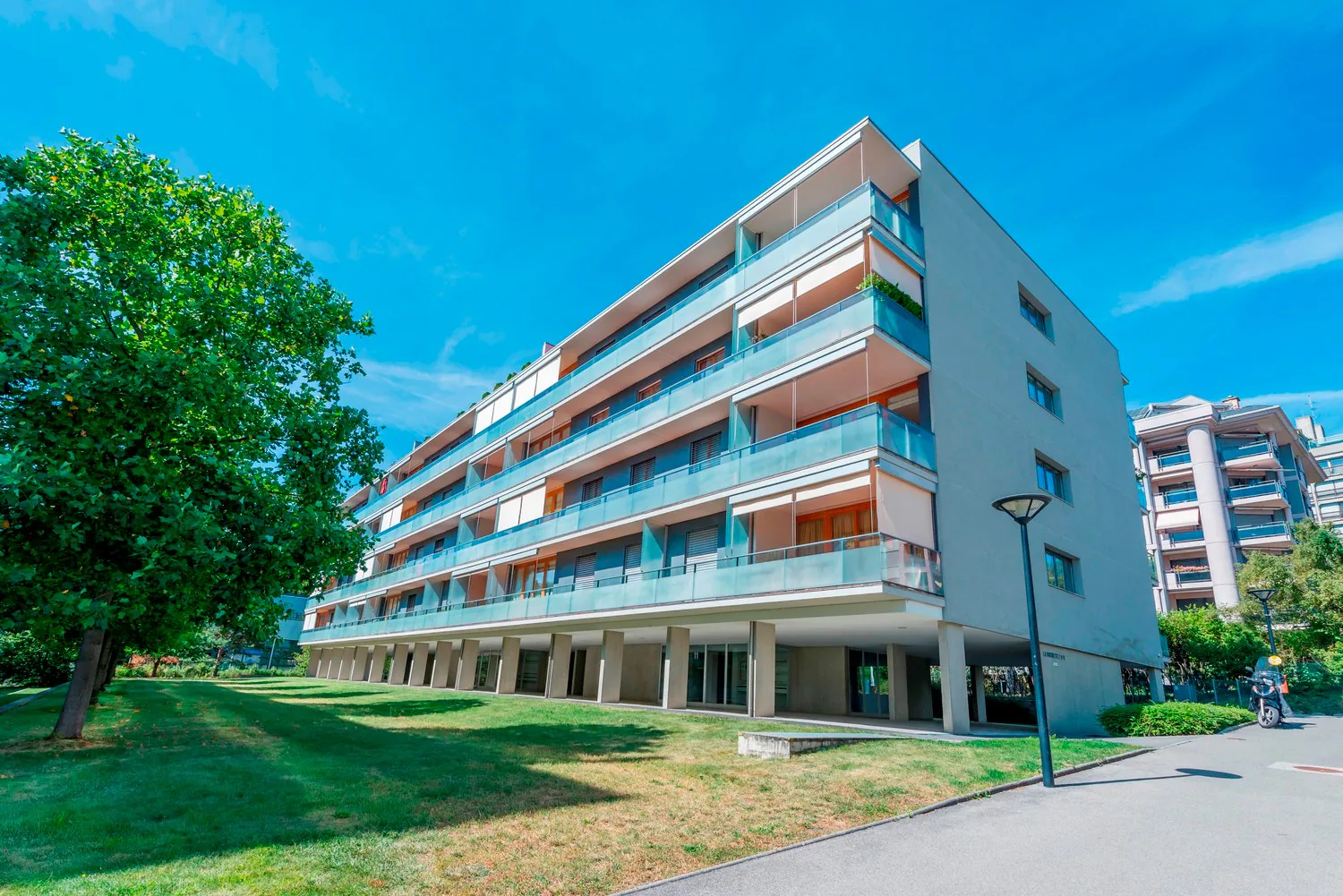 Viertel der Nationen - Box