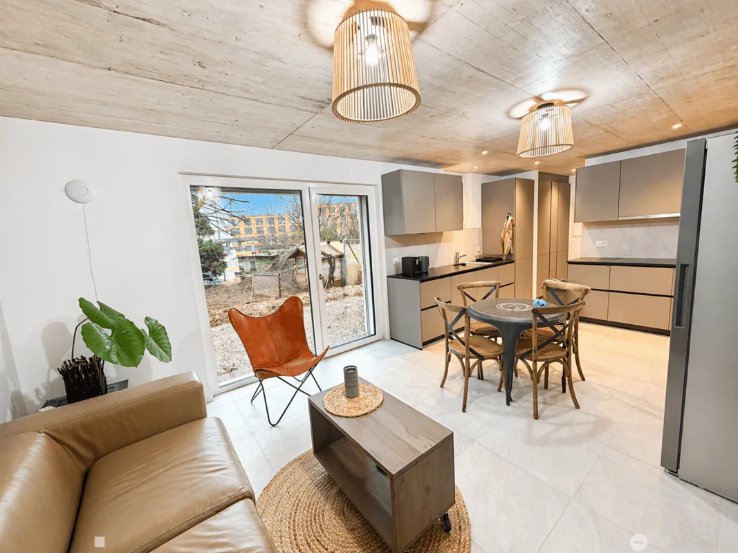 Neue luxuriöse Wohngemeinschaft - Möblierte Zimmer mit Balkon und Terrassen, 2 Schritte vom Bahnhof Châtel-St-Denis entfernt