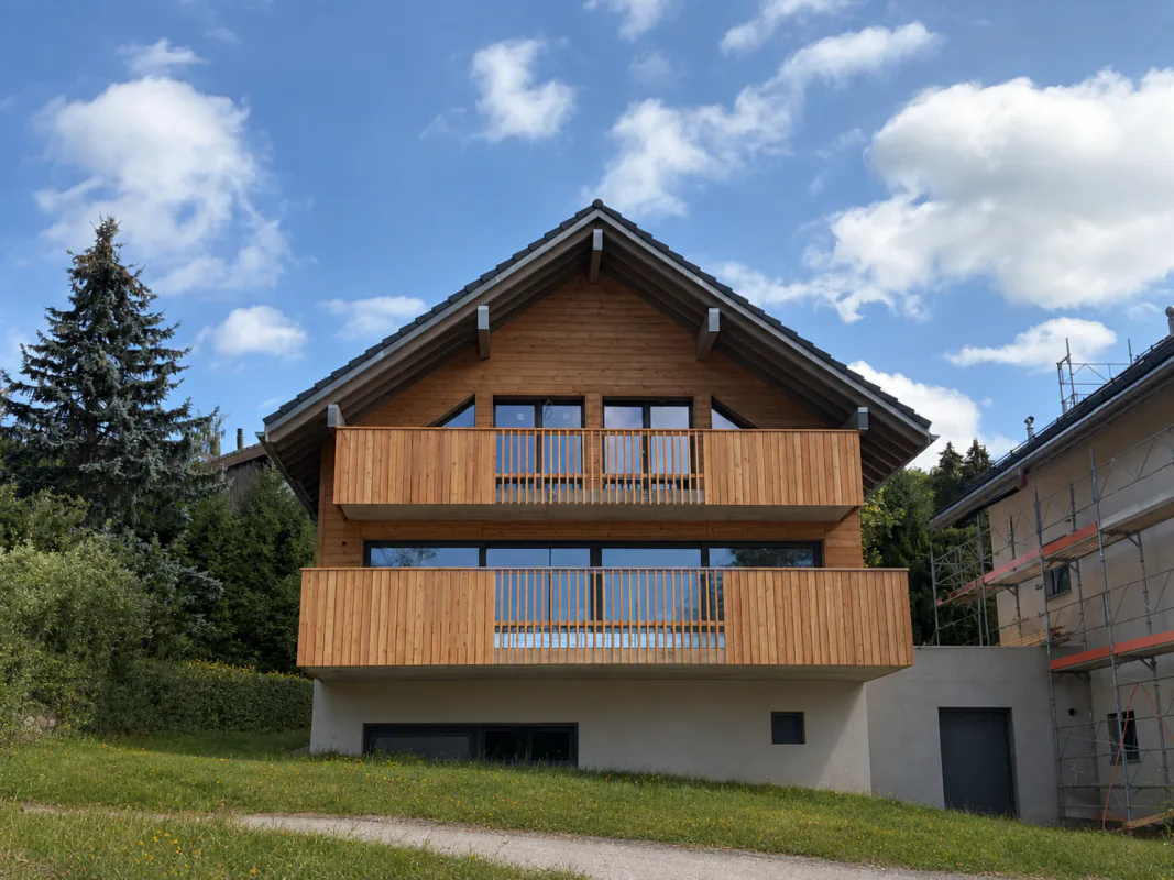 Neue Villa mit hohem Standard und atemberaubendem Blick - Villa A