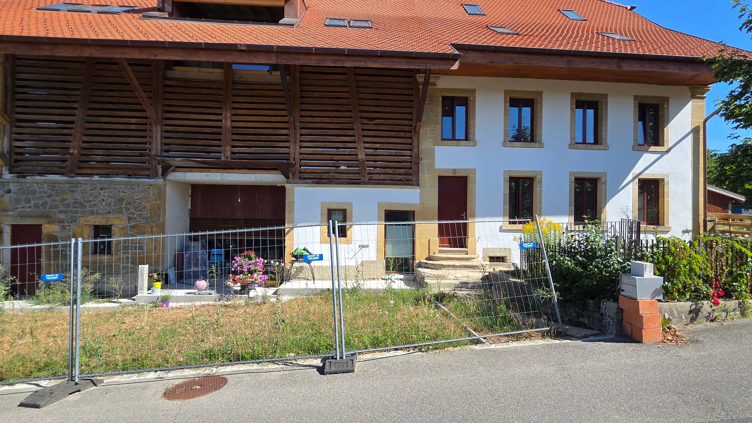 Schönes 2.5-Zimmer-Apartment mit großem Balkon (Lot 3)