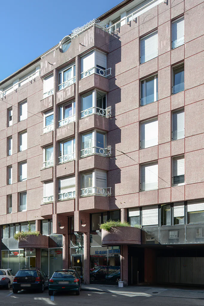 QUARTIER DES PAQUIS/CORNAVIN - PARKPLATZ INNEN