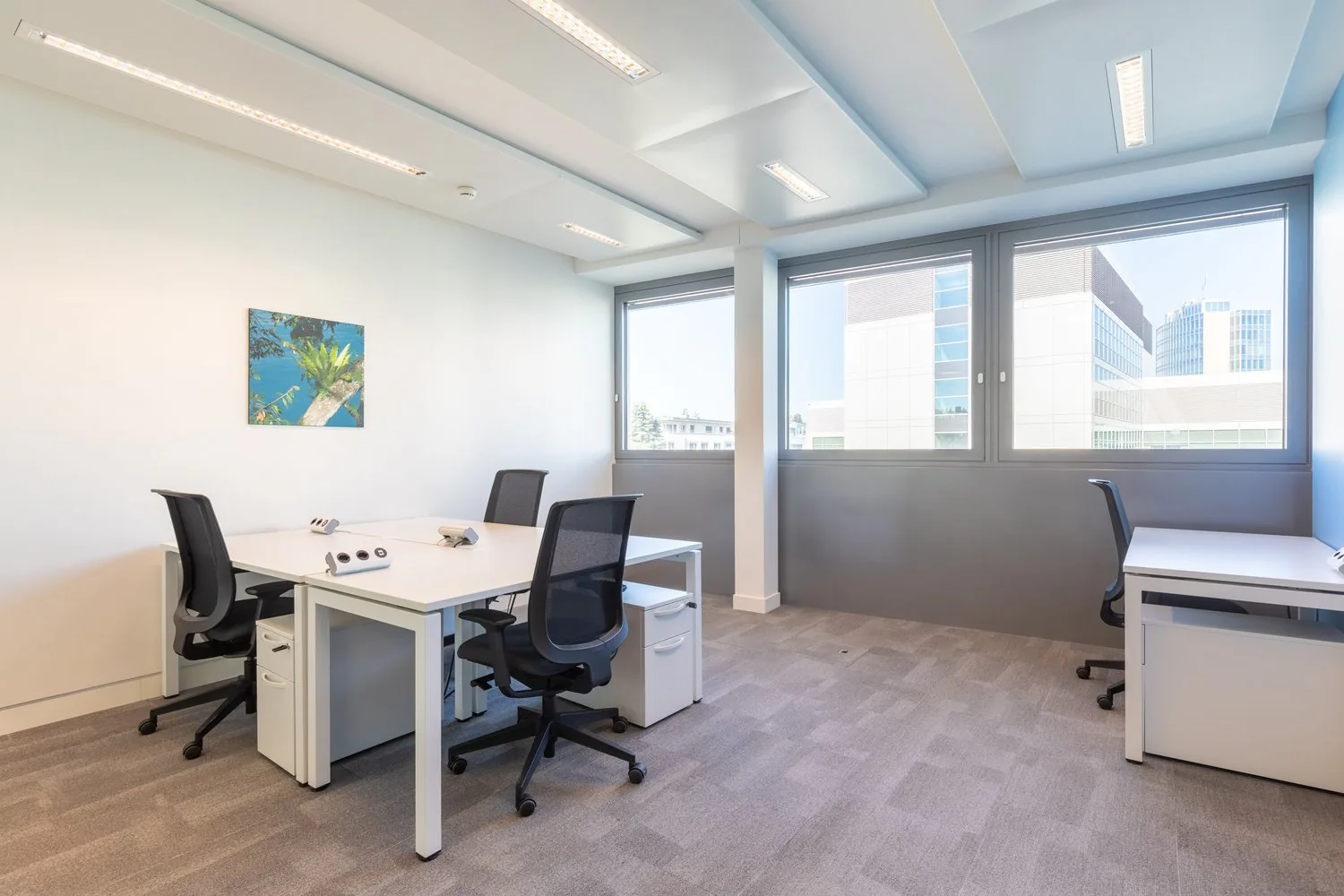 Bureau privé pour 5 à Regus Nations