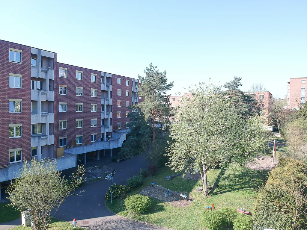 Einstellplatz/Ladestation in Münchenstein gesucht?
