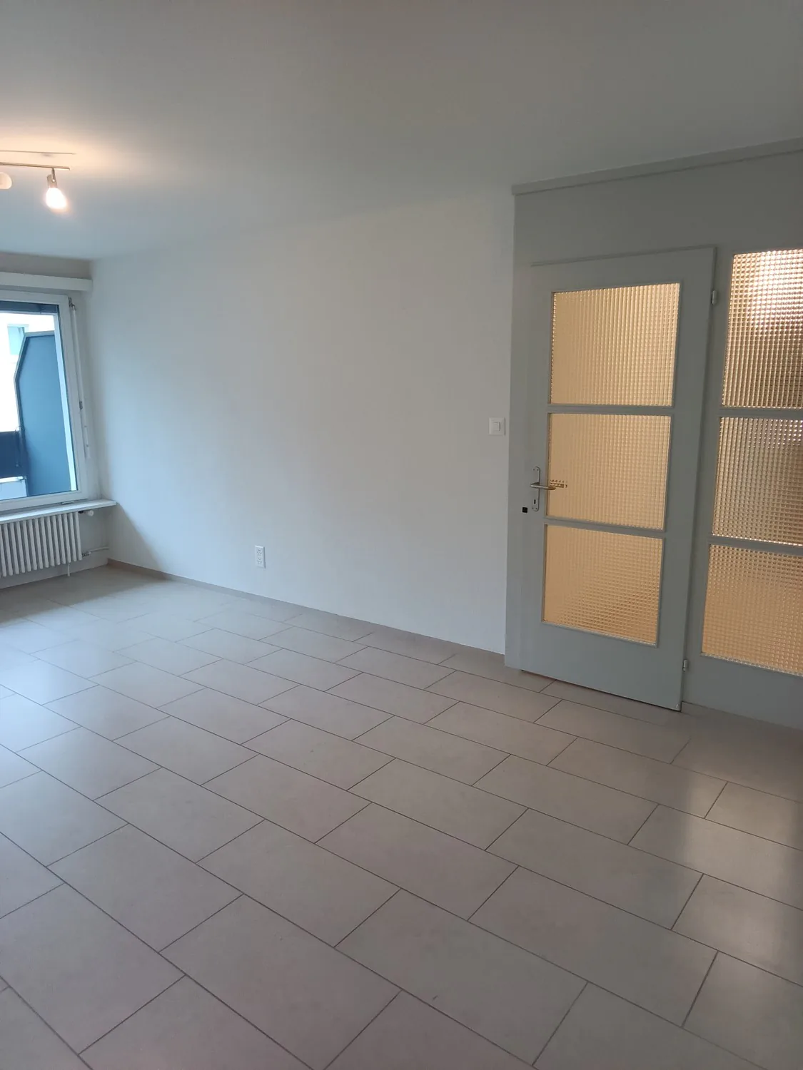 Gewerbe mit originellem Grundriss zu vermieten