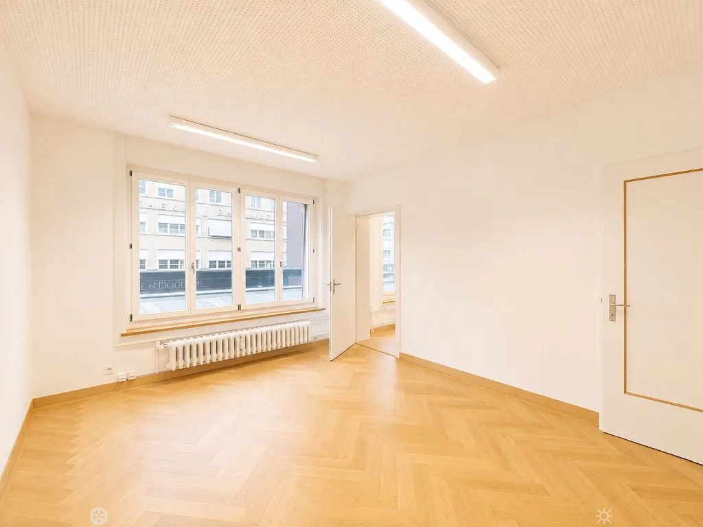 Espaces de bureau intéressants, 1er étage gauche