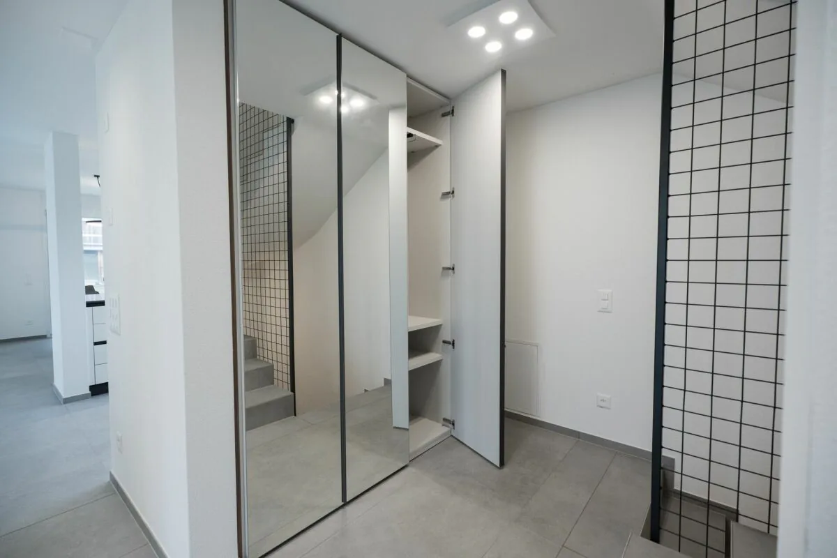 Moderne und geräumige Villen in Moleno zu verkaufen