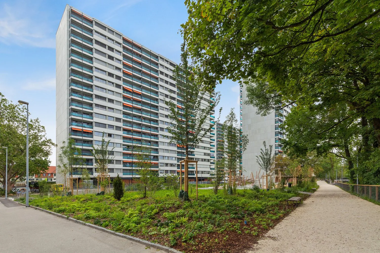 Appartement 3.5 pièces avec grand balcon et vue lointaine
