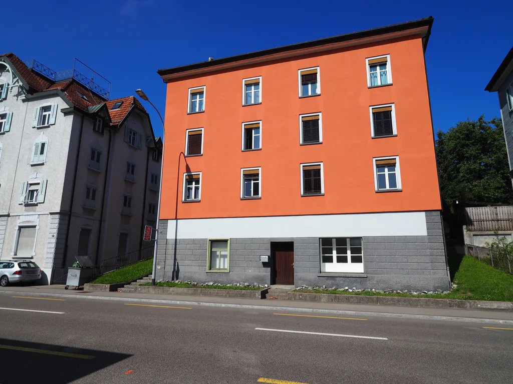Cozy, simple 2-room apartment for rent