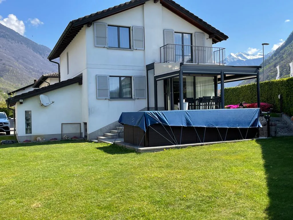 Belle maison unifamiliale de 4,5 pièces à Castione