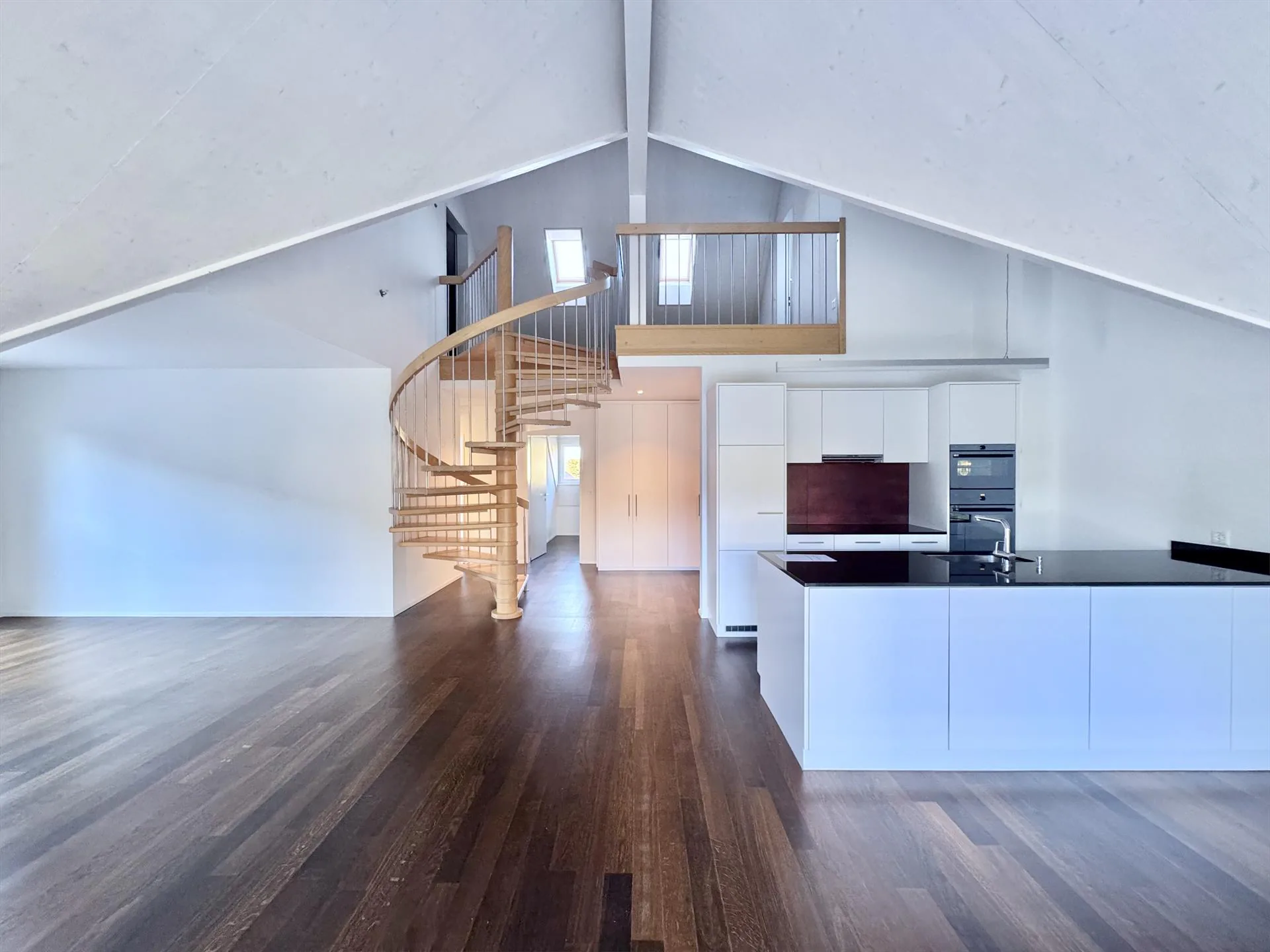 4.5-Zi. Maisonette Dachwohnung, ruhige Lage