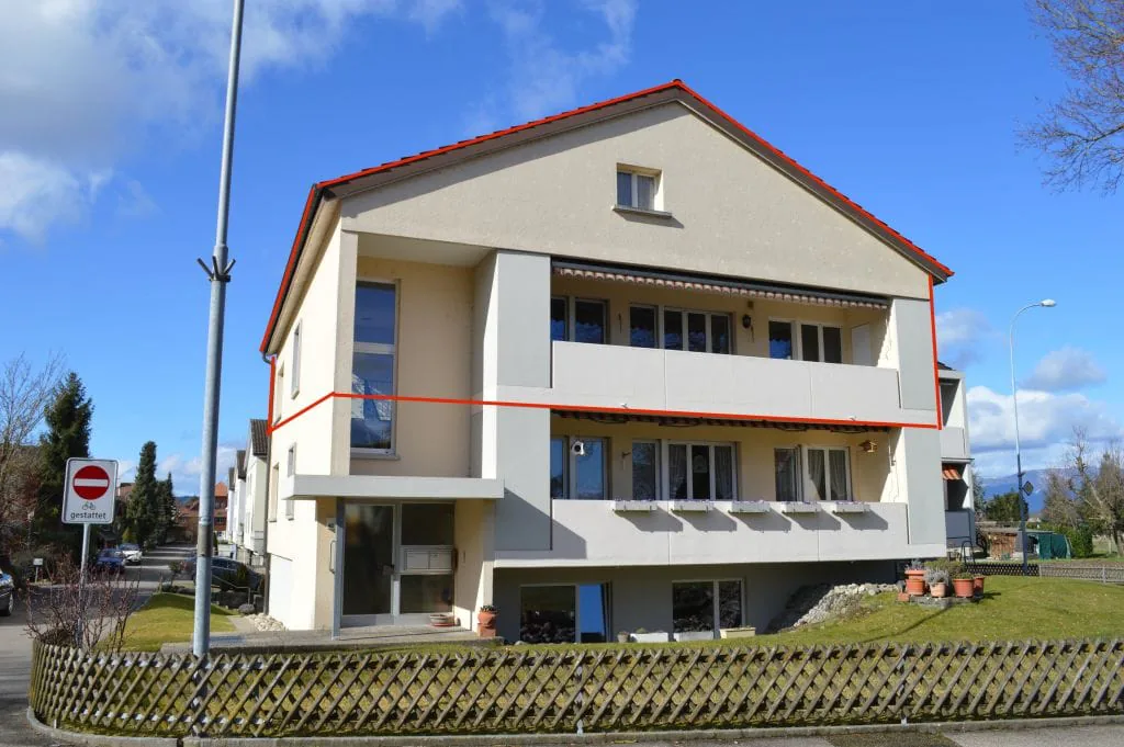 Appartement lumineux 4,5 pièces avec grand balcon à Utzenstorf à vendre