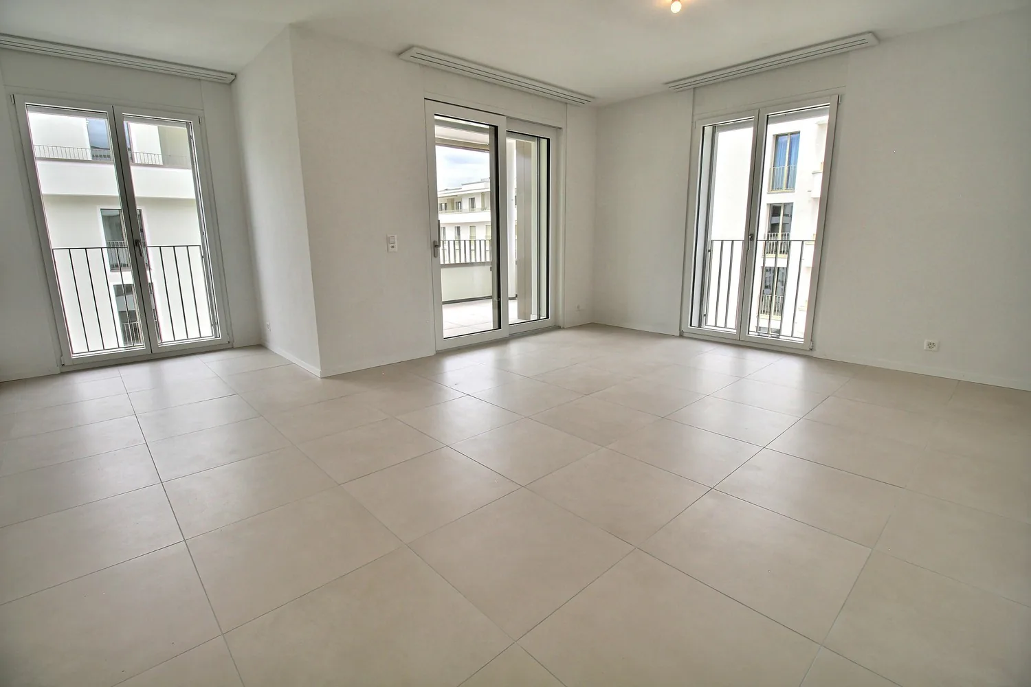 Außergewöhnliche 3.5-Zimmer-Wohnung zur Miete in Marly!