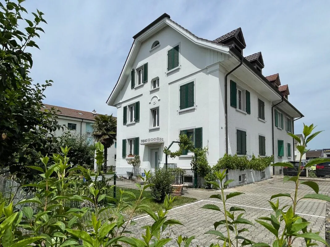 Saniertes Mehrfamilienhaus