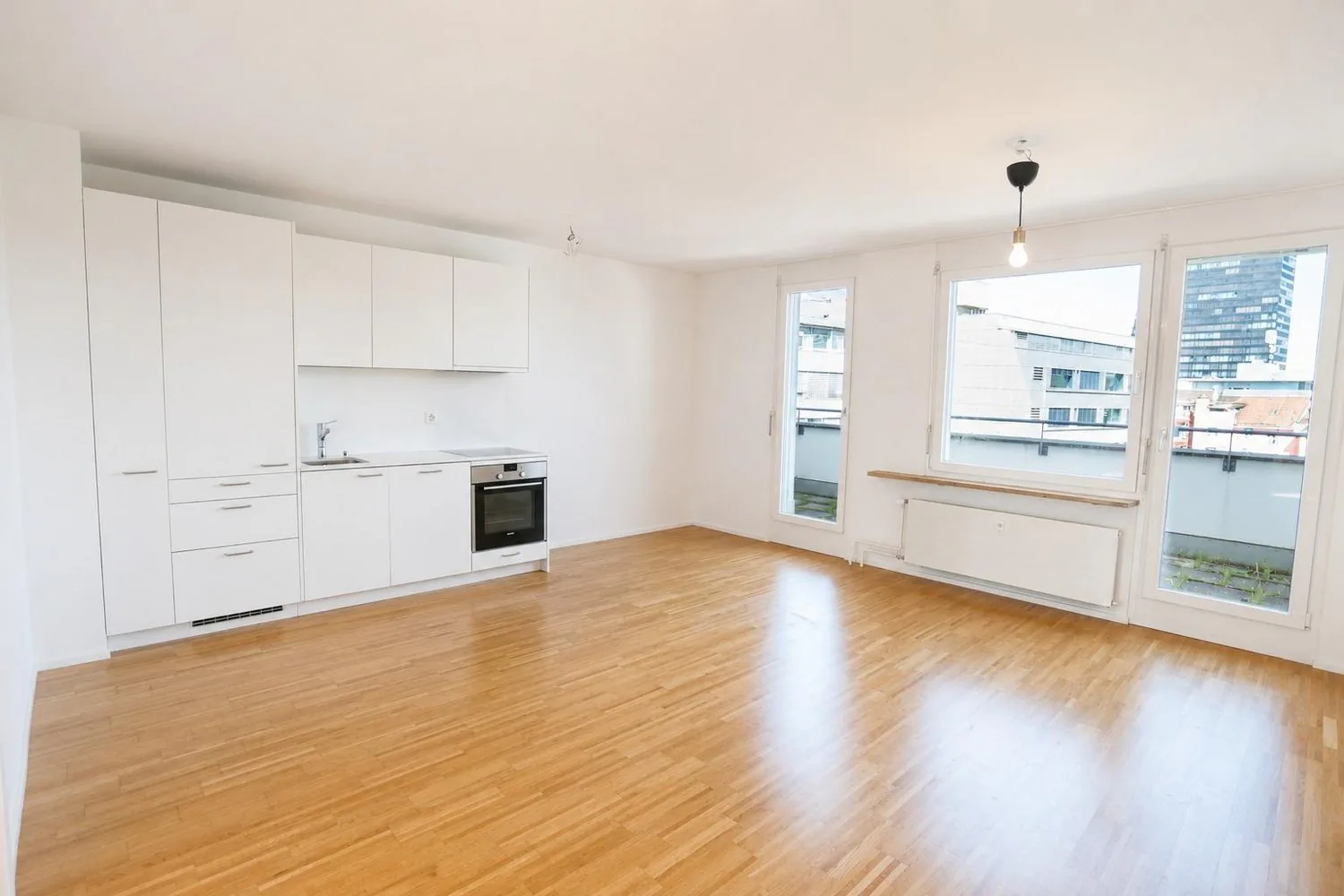 Moderne 3-Zimmer-Dachwohnung mit zwei Dachterrassen an zentraler Lage in Basel