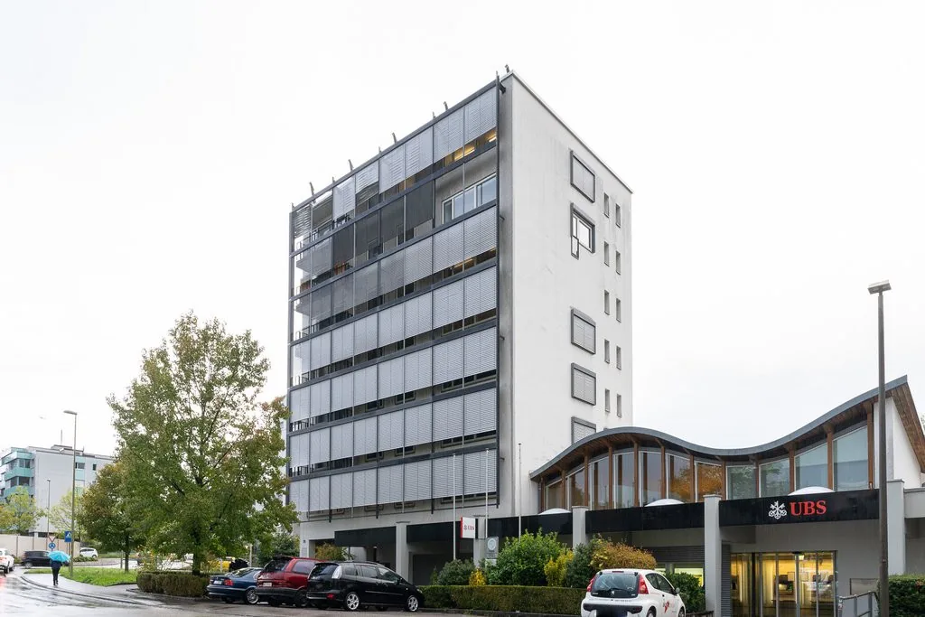 Small office space in Oberwil city center