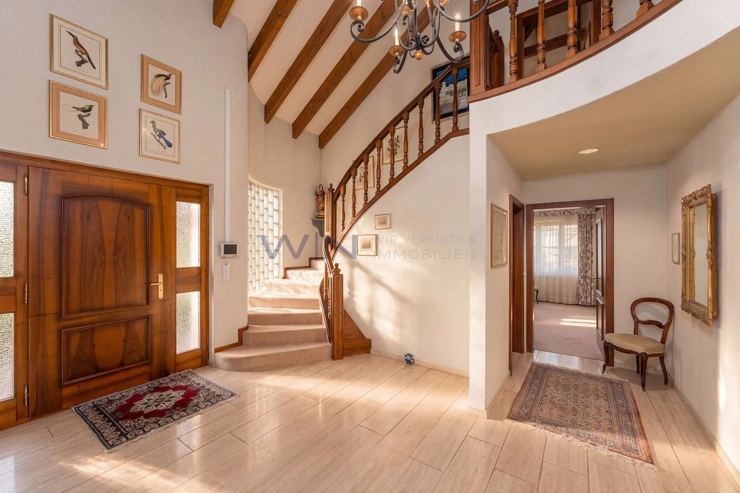 Wo Träume wachsen ? Villa mit Potenzial