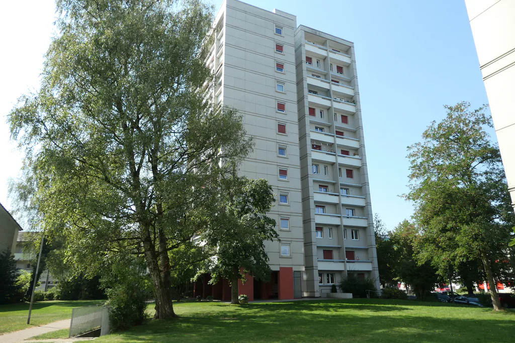 Motorradplatz an zentraler Lage zu vermieten