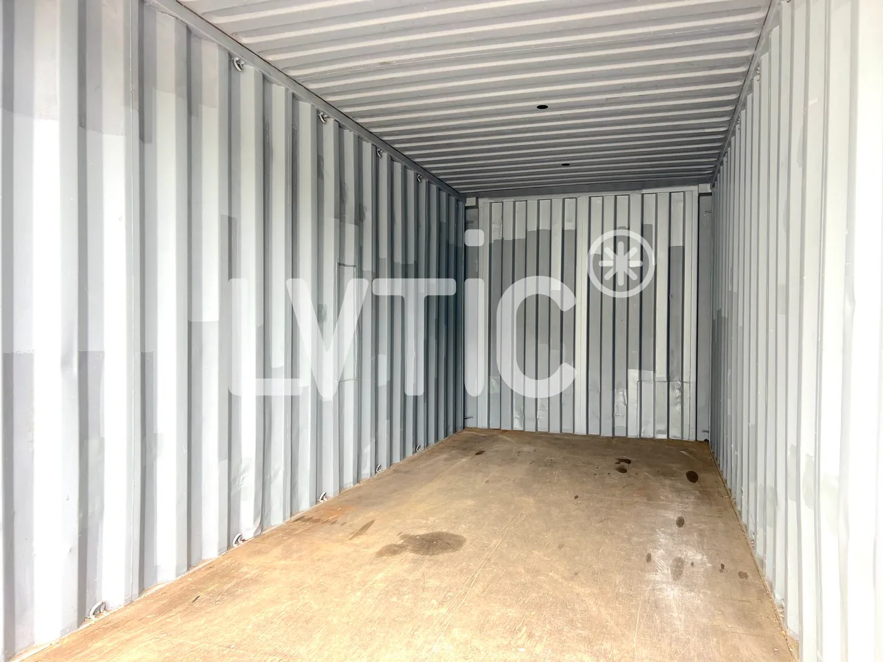 Containers de stockage, dépôt de 33 m3 à louer à Romont