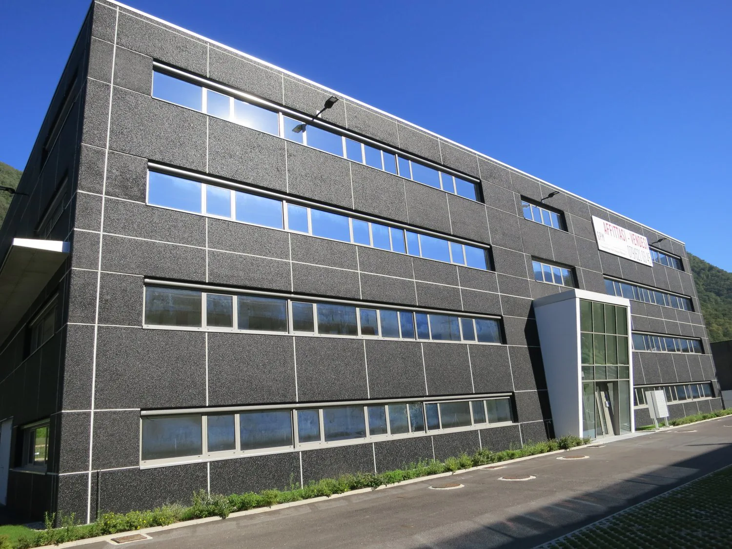 Multifunktionale Flächen von 600 bis 1'600 m²