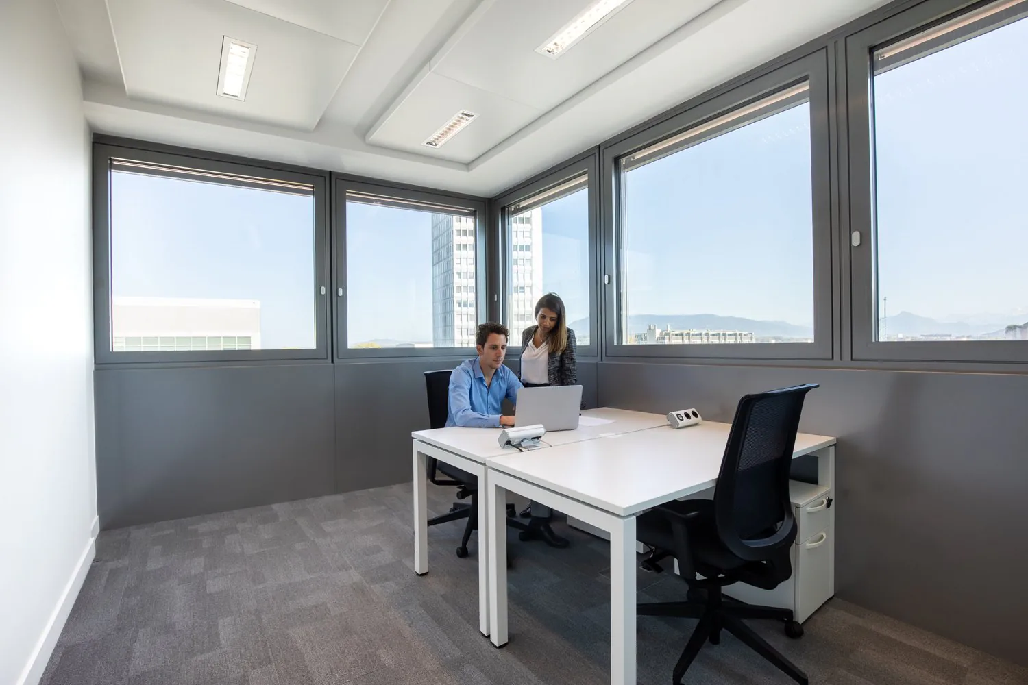 Büros bei Regus Nations