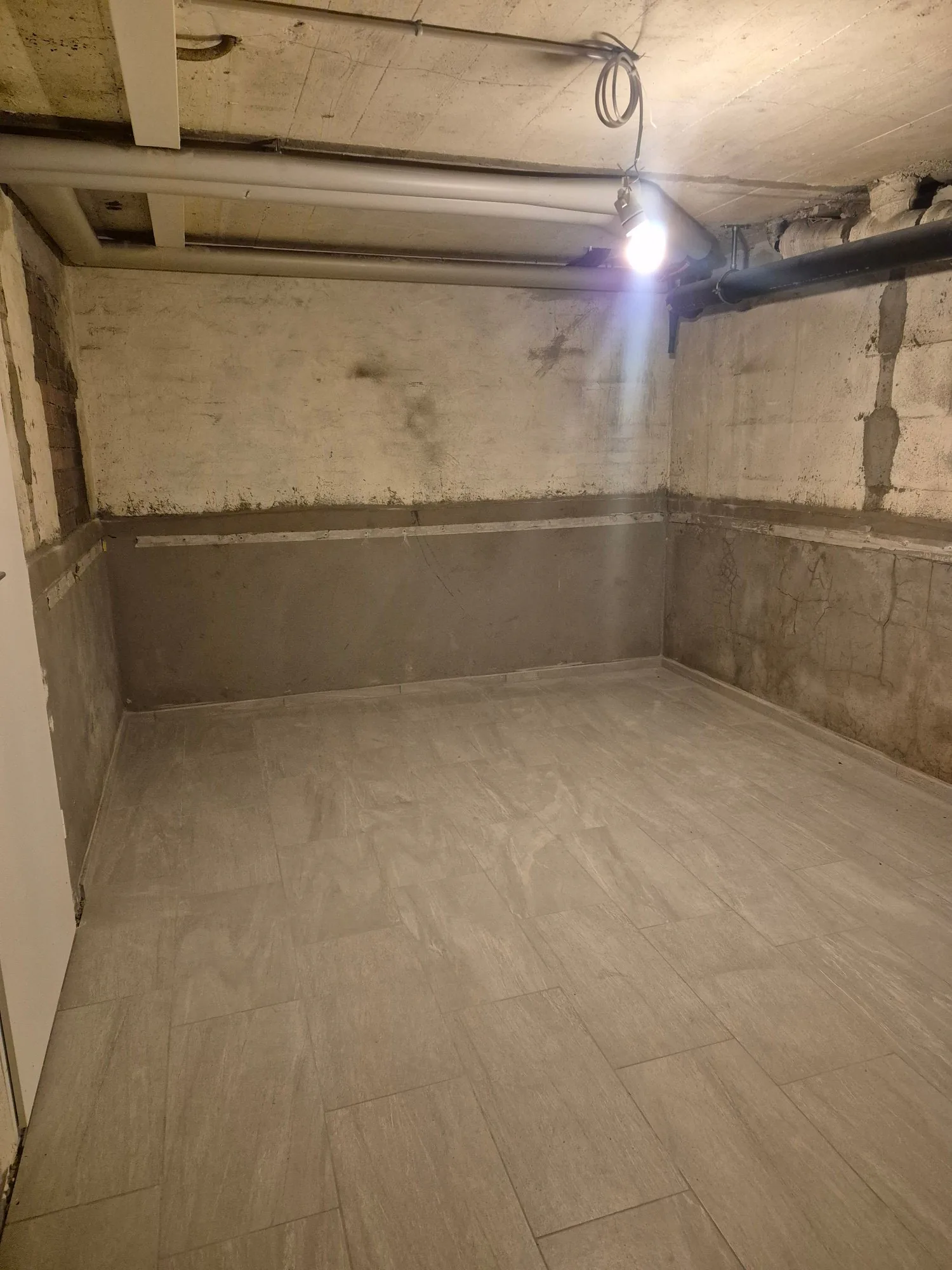 18m2 Espace de stockage à Wängi