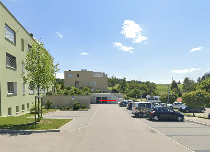 CORMINBOEUF - CLE-DES-CHAMPS - UNTERIRDISCHE PARKPLÄTZE