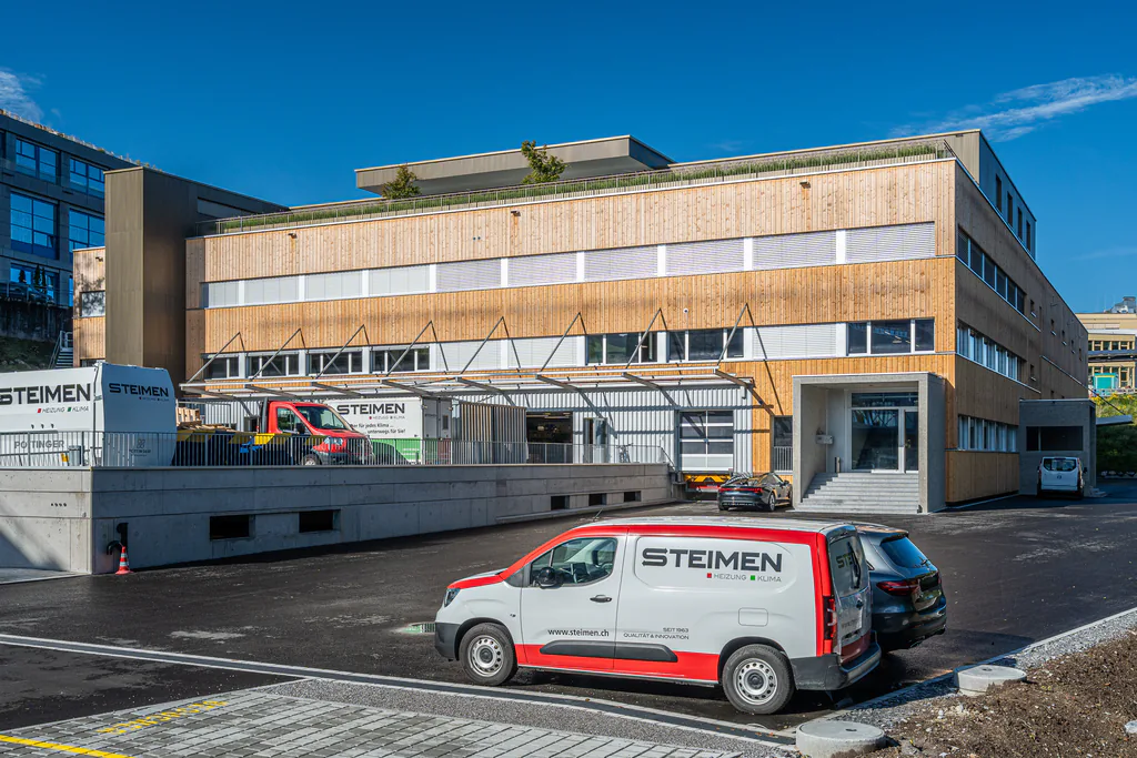 Attraktive Lagerfläche in Wollerau bis zu 6'394 m2