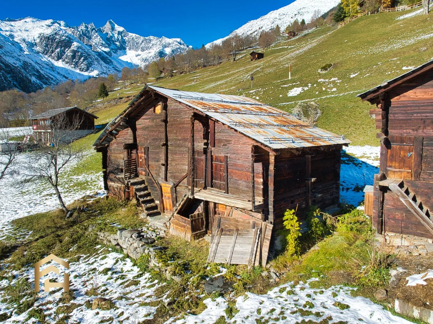 Rustic charm meets alpine idyll - Your renovation project in Bellwald