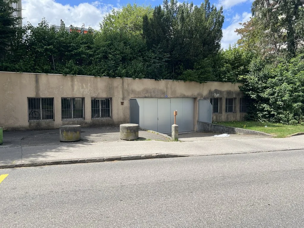 Parkplatz zu vermieten